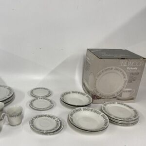 Newcor Dynasty Fine Porcelain & Silver China 20-Piece Dinnerware Set Serves 4